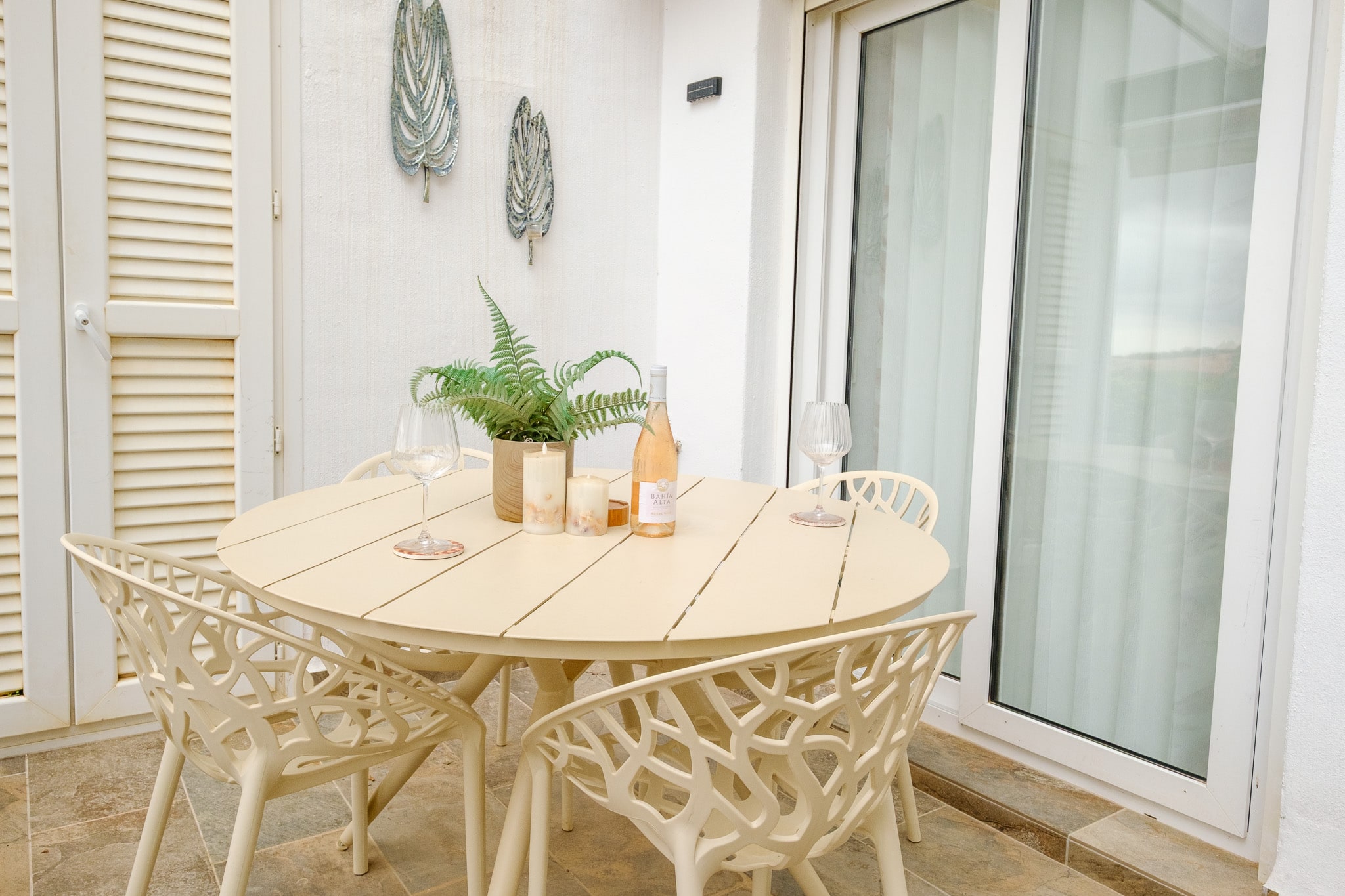 Sol · Terrace dining